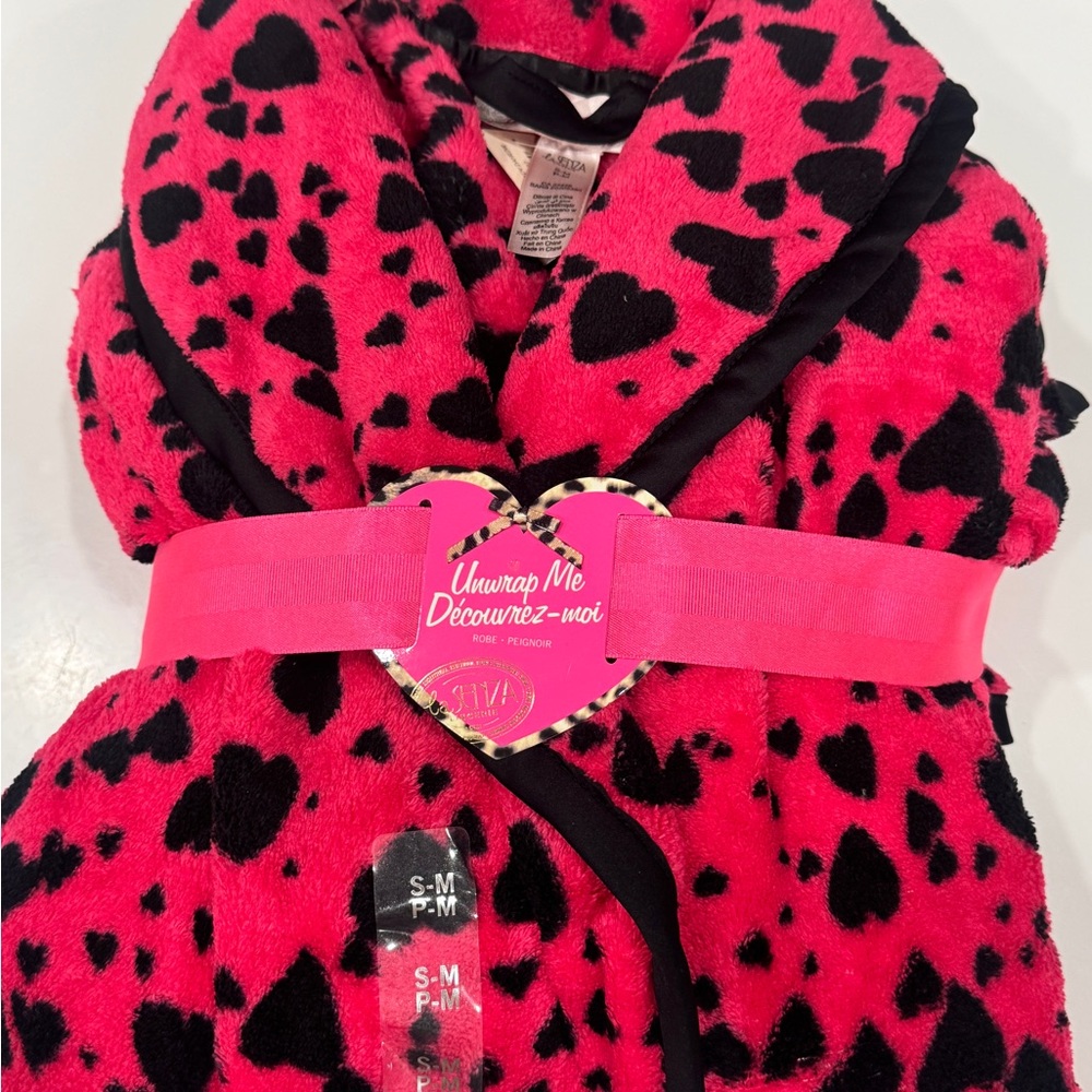 ❤️❤️❤️Valentine’s Day Gift ❤️❤️❤️La SENZA Pink Robe with Black Heart Pattern